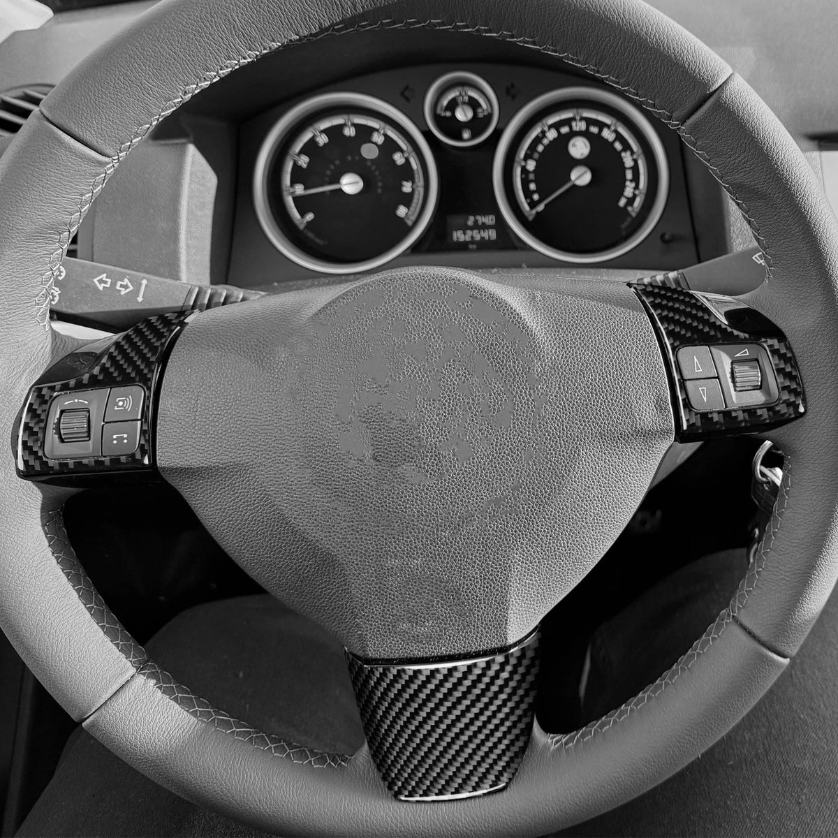 For Opel Astra H MK5 2004-2010 Carbon Fiber Steering Wheel B